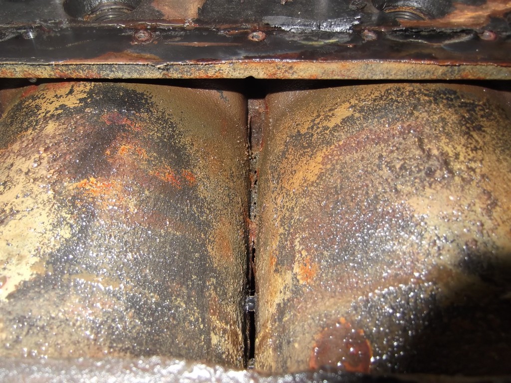 Casting sediment had blocked the gaps between the bores