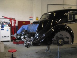 1949 Bentley Mark VI Work sometimes includes some rather awkward positions!
