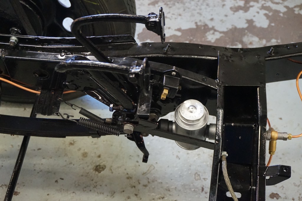 Morris Z Van - Brake master cylinder and pedal box 